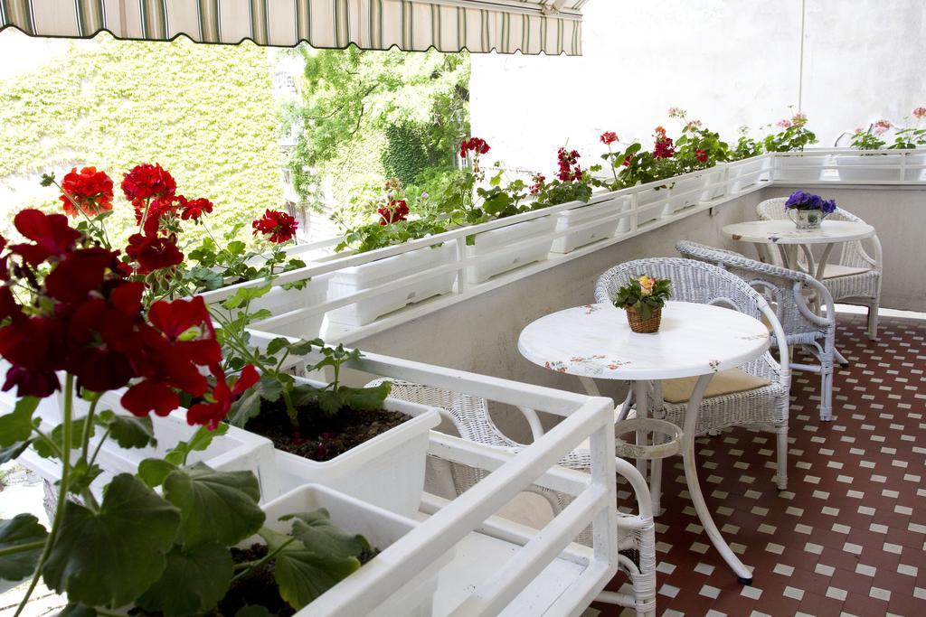 Hostel Beogradjanka ภายนอก รูปภาพ
